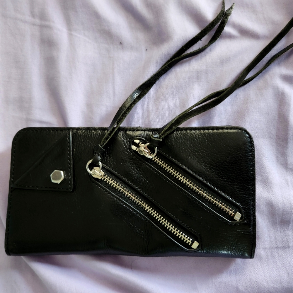 Black wallet
